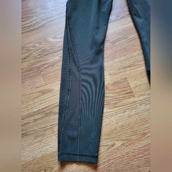 Lululemon leggings - Picture 3 of 3